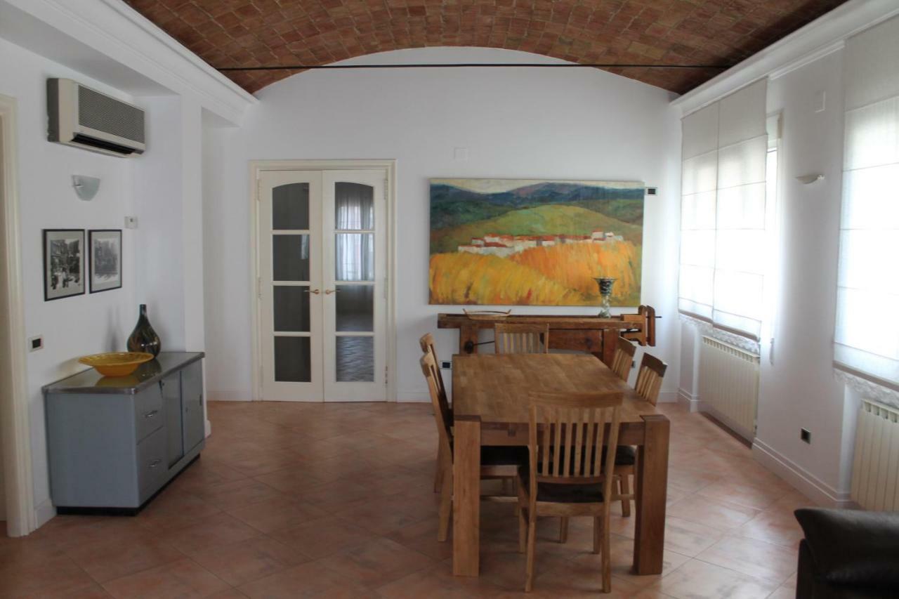 Cal Taixés Appartamento Reus Esterno foto